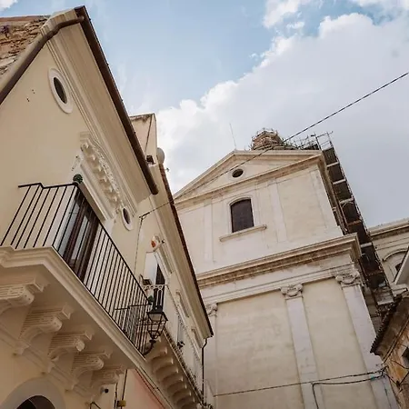 Teatro Aperto, In Centro * Comiso
